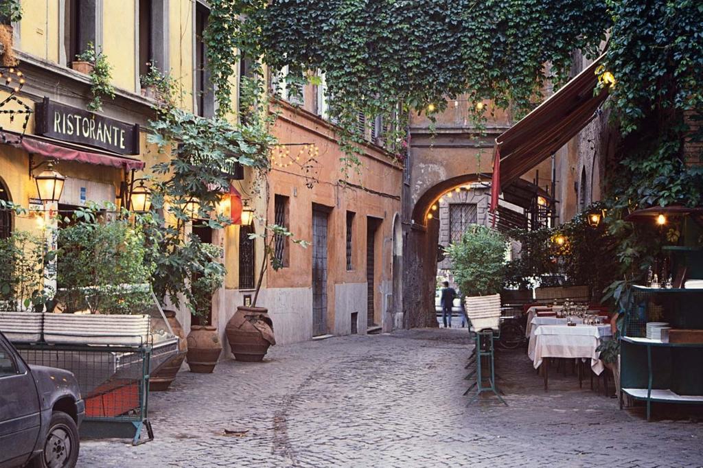 Velvet Trastevere Apartment روما الغرفة الصورة