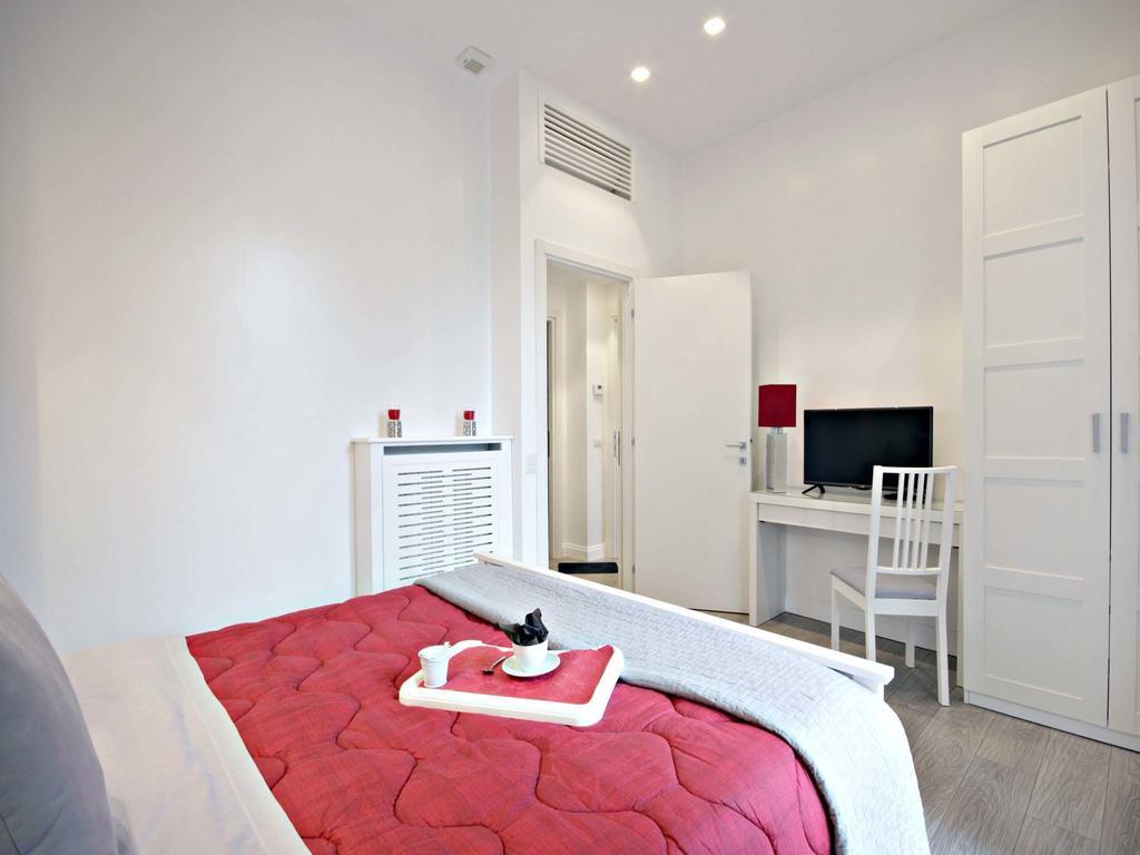 Velvet Trastevere Apartment روما الغرفة الصورة